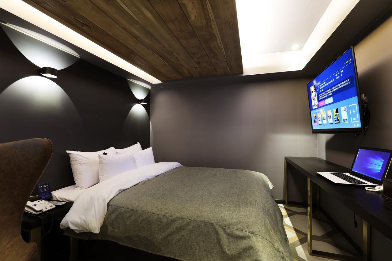 Rainbow Hotel Yongsan Сеул Экстерьер фото