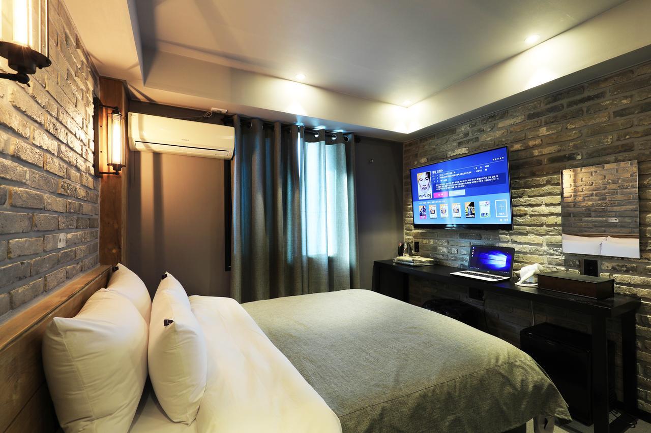 Rainbow Hotel Yongsan Сеул Экстерьер фото