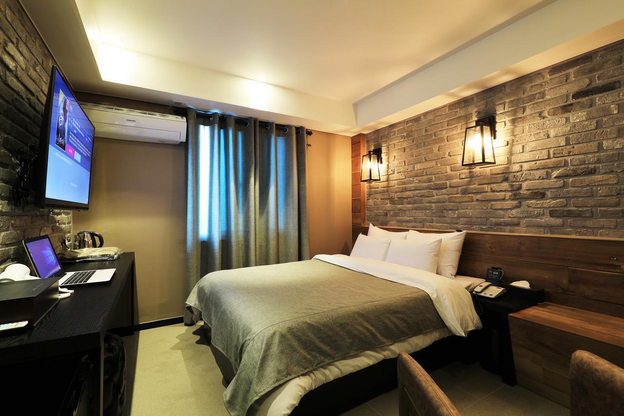 Rainbow Hotel Yongsan Сеул Экстерьер фото