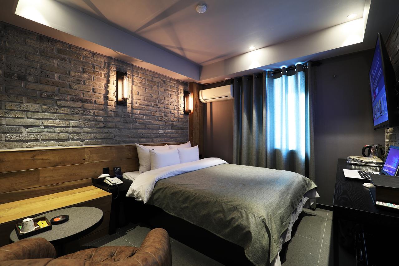 Rainbow Hotel Yongsan Сеул Экстерьер фото