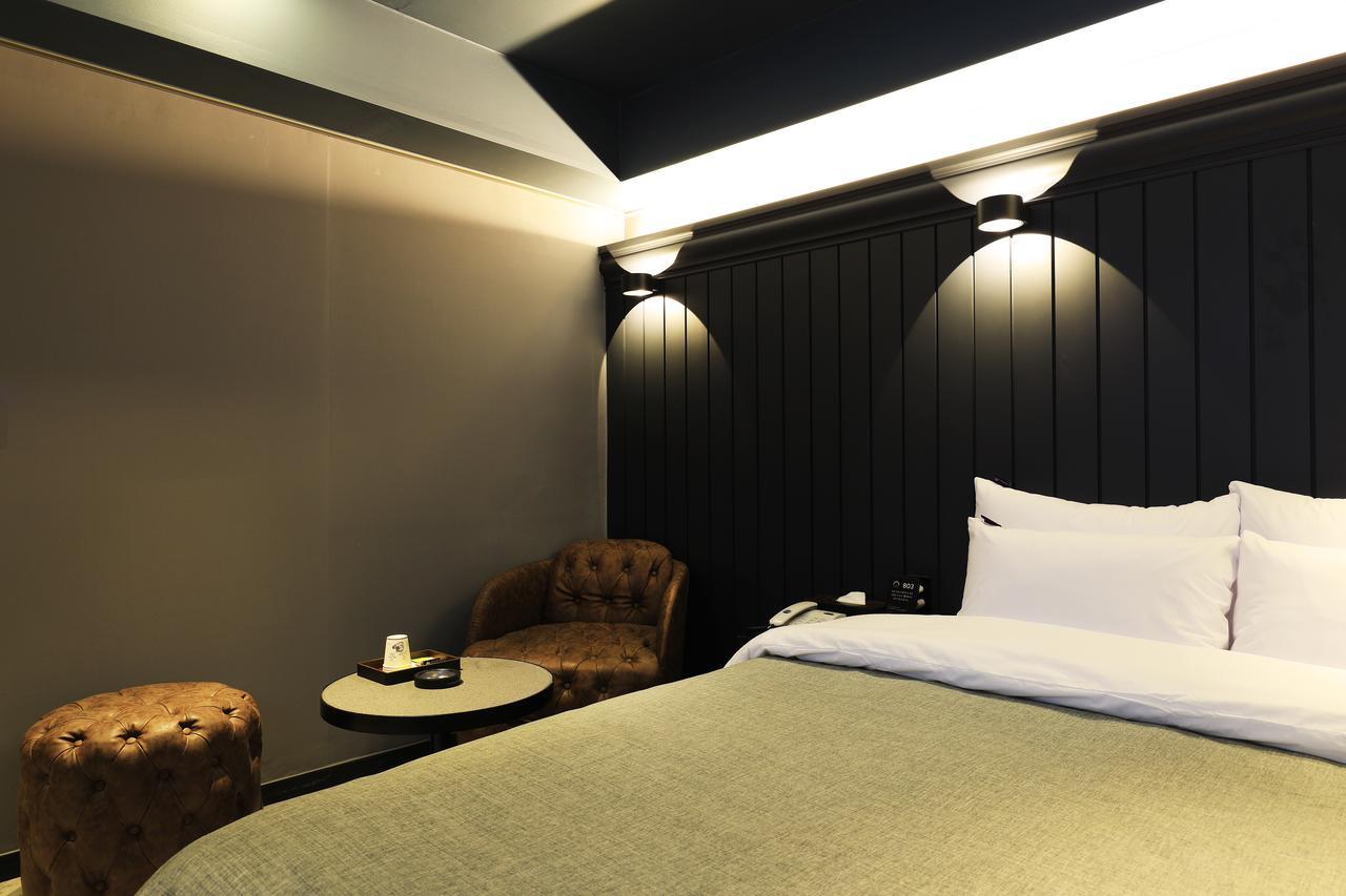 Rainbow Hotel Yongsan Сеул Экстерьер фото