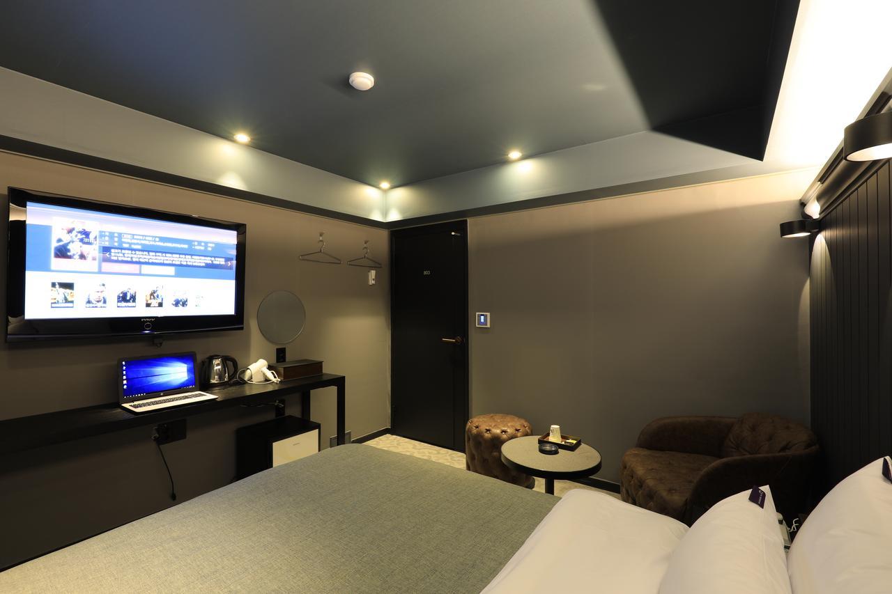 Rainbow Hotel Yongsan Сеул Экстерьер фото
