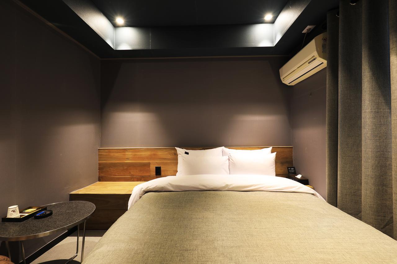 Rainbow Hotel Yongsan Сеул Экстерьер фото